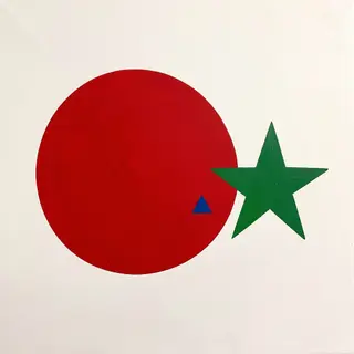 A large red circle, a small blue triangle, and a medium gree