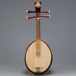 A traditional Japanese shamisen instrument with accurate thr