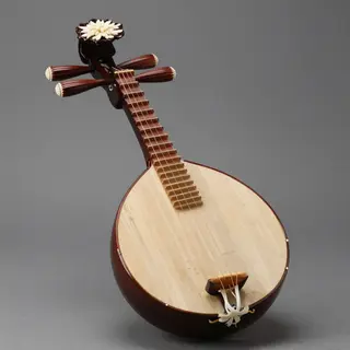 A traditional Japanese shamisen instrument with accurate thr